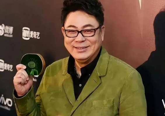 刑警的日子高亚麟换脸风波，揭秘幕后真相与影视圈的潜规则